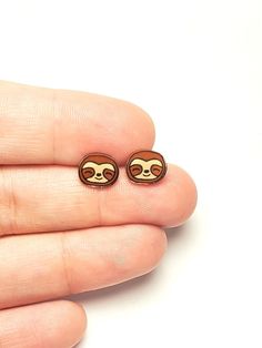 Little Sloths, Stud Earrings Shrink Plastic Earrings, Shrinky Dink Jewelry, Shrink Art, Shrink Film, Shrinky Dink, Travel Supplies, Cardboard Jewelry Boxes, Plastic Earrings, Shrink Plastic