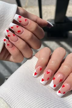 Nail Idea Valentines Day, Valentines Day Nails For Teens, Cute Acrylic Nails Valentines Day, Nail Inspiration Valentines Day, Cute Nail Designs For Valentines Day, Valentines Nail Inspiration, Valentines Day Nails Gel Square, Valentine’s Day Nail Inspiration, Nails Inspiration February