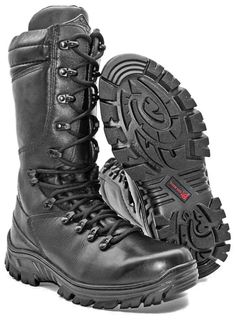 Working Boots, Military Shoes, Tactical Fashion, Military Motorcycle, Black Leather Combat Boots, Military Combat Boots, Tactical Wear, Rider Boots, Rugged Boots