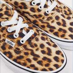 Brand New Size 7.5 Vans Vans Brown Sneakers For Spring, Brown Vans Sneakers For Spring, Brown Vans Sneakers, Black Hightop Vans, Vans Platform Sneakers, Black Slip On Vans, White Slip On Vans, Vans Slip On Shoes, Disney Vans