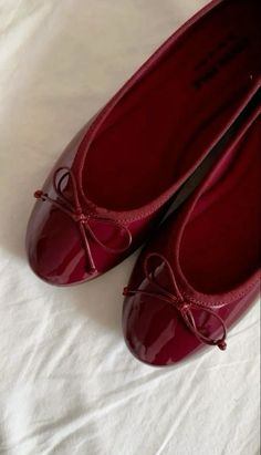 Wine Red Accessories, Dark Red Ballet Flats, Cherry Vibes Aesthetic, Cherry Red Ballet Flats, Shoes Spring 2024, Wine Red Shoes, Cherry Red Shoes, Wine Red Aesthetic, Red Ballerina Shoes