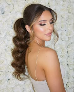 Side Ponytail Wedding Hairstyles, Side Ponytail Wedding, Curled Ponytail Hairstyles, Prom Ponytail Hairstyles, Curled Ponytail, Rambut Brunette, Prom Pony Tail, Braided Ponytail Hairstyles