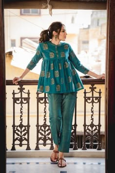 Akanksha Singh, Plazo Dress, Plazo Suits, Short Kurti Designs, Ethnic Dresses, Simple Kurta Designs, Kurti Designs Latest, Long Kurti Designs, Casual Indian Fashion