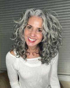 Gray Curly Hair, Curly Gray Hair, Salt And Pepper Hair, Going Grey, Natural Gray Hair, Curly Haircuts