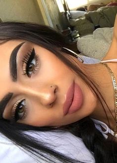 Fake Lashes Makeup, Natural False Eyelashes, Beauty Make-up, Time Is Now, Pinterest Makeup, Plant A Tree, Make Up Looks, Fake Lashes, Makeup Eyelashes