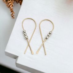 Ribbon - Gold with Silver Earrings Bijou by SAM Gold Ribbon, Wire Crafts, Gold Ribbons, Threader Earrings, Wire Earrings, Precious Jewelry, Jewelry Packaging, Sterling Silver Bead, Ear Wire