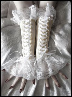 White Goth, Victorian Corset, Corset Lace, 가을 패션, Fantasy Clothing, Fantasy Fashion, Gothic Lolita, Character Outfits