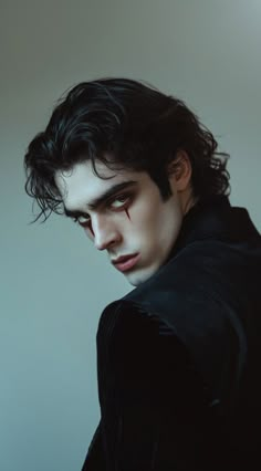 23 Vampire Hairstyles for Men: Stand Out This Halloween Vampire Makeup Men Halloween, Men Halloween Photoshoot, Male Vampire Halloween, Cool Male Halloween Costumes, Simple Vampire Makeup Men, Vampire Face Paint For Men, Vampire Man Outfit, Male Vampire Reference, Guy Vampire Makeup