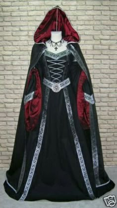 Medieval Maid Dress, Gothic Victorian Outfits, Medieval Ball, Hooded Gown, Medieval Dresses, Gaun Abad Pertengahan, Medieval Cloak, Medieval Gown, Black Cloak