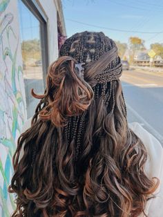 Hairstyles French Curl Braids, French Curls Braids Mid Length, Medium Length French Curl Braids, French Curls Braids Medium, Plat Braids, Dark Brown Braids, French Curl Braids Hairstyles, Winter Braids, Morning Before School