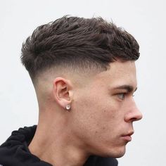 Very Short Hair Men, Top Haircuts For Men, Men Fade Haircut Short, Mid Fade Haircut, Low Taper Fade Haircut, Military Haircut, Crop Haircut, Gents Hair Style, Mid Fade