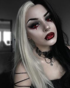 Teknik Makeup, Halloweenský Makeup, Halloween Make-up Looks, Vampire Makeup, Punk Makeup, Carnival Makeup, Gothic Hairstyles, Theatrical Makeup, Character Makeup