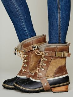 must have for this winter! Sorel Conquest, Xmas Wishlist, Mode Shoes, Shoe Shelves, Short Boot, Boots Shoes, Short Boots