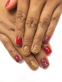 Pink Plaid Nails Acrylic, Red Plaid Nails, Plaid Nails Pink, Plaid And Glitter Nails, Diy Plaid Nails, Diy Plaid Nail Art, Red And Gold Plaid Nails, Red Plaid