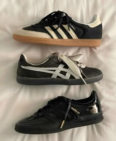 Gazelle Adidas, Black White Shoes, Ocean Tropical, Shoe Wishlist, Funky Shoes, Summer Nature, Shoe Inspo, Aesthetic Shoes, Swag Shoes