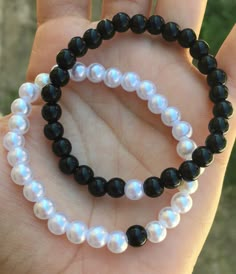 Diy Black Beaded Bracelets, Beaded Bracelets For Best Friends, Relationship Bracelets, White Beads Bracelet, Cute Friendship Bracelets