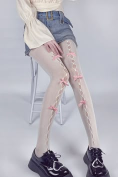 coquette bow tights, white bow tights, white tegiths with pink bow coquette outfit inspo Coquette Thigh Highs, Stockings With Bows, White Stockings Outfit Aesthetic, Bow Tights Outfit, Coquette Tights, Coquette Bottoms, Nails Mirror Selfie, Cute Thigh Highs, Satanic Clothes