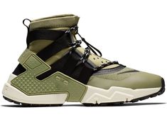 Check out the Nike Air Huarache Gripp Neutral Olive available on StockX Marathon Running Shoes, Desert Sand, Men's Shoe, Mens Nike Shoes, Air Huarache, Mens Nike Air, Nike Air Huarache, Hot Sneakers, Marathon Running