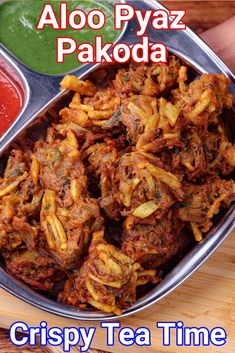 aloo pyaz pakoda crispy tea time recipe with step by step instructions