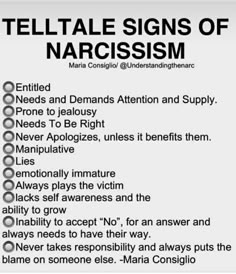 Maria Consiglio, Signs Of Narcissism, Personality Disorders, Narcissistic People, Narcissistic Parent, Narcissistic Mother