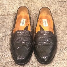 Questions? Leave A Comment Below! Black Alligator, Dress Loafers, Slip Ons, Leave A Comment, Loafer Shoes, Alligator, Men's Shoes, Loafers, Slip On