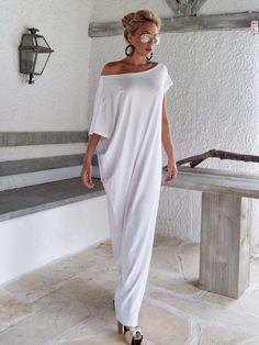 White Maxi Dress / White Kaftan / Kaftan / Plus Size / Caftan / Summer Dress / Asymmetric Plus Size Dress / Oversize Loose Dress / #35022 This elegant, sophisticated, loose and comfortable maxi dress, looks as stunning with a pair of heels as it does with flats. You can wear it for a special occasion or it can be your everyday comfortable dress. SEE COLOR CHART HERE : https://www.etsy.com/listing/235259897/viscose-color-chart?ref=shop_home_active_4 - Handmade item - Materials : viscose * Please Solid Long Beach Dress, Plain Dresses For Summer Vacation, Long Solid Color Dress For Vacation, Plain Summer Dresses For Vacation, Plain Summer Vacation Dresses, Plain Maxi Dress For Beach, Solid Color Tunic Dress For Daywear, Plain Summer Beach Dresses, Long White Dress For Vacation