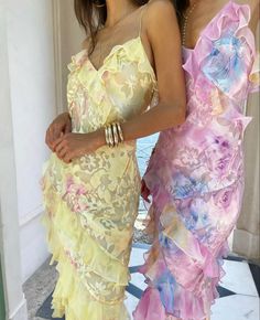 Robes Glamour, Mode Inspo, Mode Inspiration, Dance Dresses, Fancy Dresses, Dream Dress, Guest Dresses, Ruffle Dress, Pastel Colors