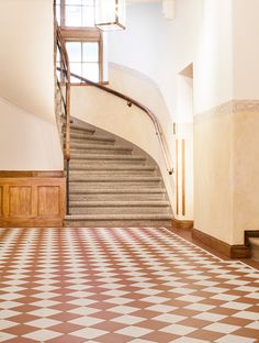 Victorian Floor Tiles, Victorian Floor, Entryway Inspiration, White Tile Floor, Entry Hallway, Entry Way Design, Mosaic Flooring, Architecture Exterior