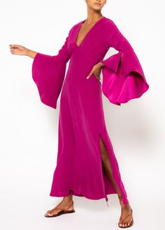 deep v silk dress Raspberry Dress, Pink Long Dress, Angel Sleeves, Sleeves Designs For Dresses, Raspberry Pink, Sandal Heels, Full Length Dress, Dramatic Look, Cocktail Party Dress