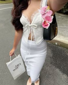 White Outfits For Women, Neat Casual Outfits, Late Spring, Summer Inspo, After Hours, Fashion Aesthetic, Casual Dinner Outfit, Preppy Outfits