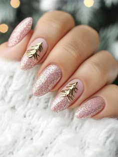 Illuminate the season with radiant pink christmas nails. Discover 26 brilliant designs that shine like twinkling lights in shades of rose. From glowing pink candles to sparkling fuchsia tinsel, these manicures capture the luminous spirit of the holidays. Light up every room with these dazzling and festive nail art masterpieces. Christmas Light Manicure, Festive Pink Nails, Rose Gold Nails Christmas, Glam Nail Art Design, Winter Christmas Nails Pink, Pink Xmas Nails Short, Pale Pink Christmas Nails, Rose Gold Holiday Nails, Christmas Holiday Nails Ideas