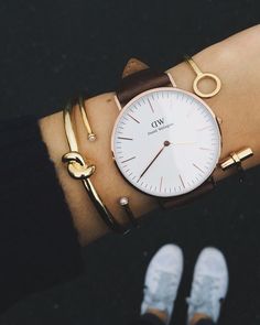 Get 15% off at Daniel Wellington using the promo code: MELANIEX | Classic Bristol Daniel Wellington Bracelet, Woman Watches, Trendy Watches