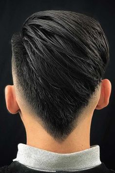 V Cut Haircut, Teenage Haircuts, V Cut Hair, V Shaped Haircut, V Shape Hair, Mohawk Hairstyles Men, Comb Over Haircut, Low Fade Haircut, Hair Barber