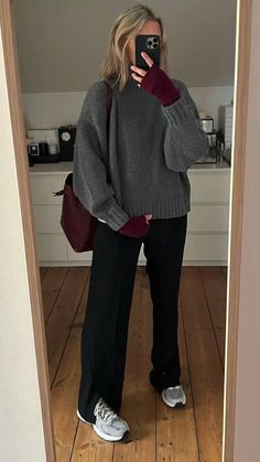 Grey Sweater Outfit, Chique Outfit, Uni Outfits, Everyday Fashion Outfits, Casual Day Outfits, Elegante Casual, Looks Black, Autumn Outfit