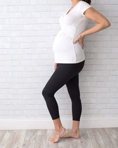 Description Care & Content Shipping & Returns Ankle Length with 24.5" inseam Comfort belly panel Substantial poly spandex body fabric Soft non-roll elastic waist 4 Way stretch An ankle-length play on our classic maternity leggings, these leggings are perfect for the mama on-the-go. A soft, breathable belly panel snugs your bump just right. The body fabric made of poly spandex is a perfect weight and construction for light support. A special 4 way stretch makes them ideal for yoga, exercise or ju Tupelo Honey, Pregnancy Style, Perfect Leggings, Cute Maternity Outfits, Ankle Length Leggings, Pregnancy Wardrobe, Maternity Jumpsuit, Maternity Leggings, Pregnancy Outfits