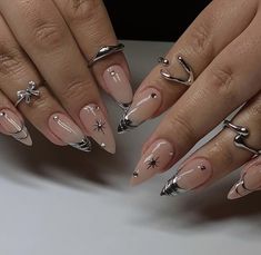 Easy Nails, Nails Set, Almond Acrylic Nails, Almond Nail, Nail Supplies, Silver Nails, Stick On Nails, Nailed It, False Nail