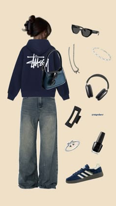 navy stussy hoodie adidas handball spezial sunglasses outfit inspo streetwear casual style 90s vintage aesthetic College Hoodie Outfit, Y2k Outfits Aesthetic, Street Style Outfits Casual, Star Clothing, Downtown Outfits, Outfit Inspo Casual, Paris Outfits