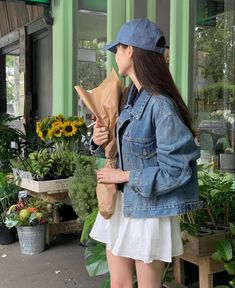 Spring Ootd Korea Korean Style, Korea Fashion Spring, Light Outfit Ideas, Korean College Outfits, Spring Outfits Korea, Spring Korea, Softgirl Outfits