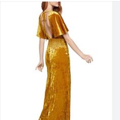 Brand New With A Tag Musztard Color 92% Polyester Gold Lace Dress, Gold Lace Dresses, Crushed Velvet Dress, Sleeveless Wrap Dress, Velvet Maxi, Velvet Maxi Dress, Ribbed Midi Dress, Gold Velvet, Maxi Dress Online