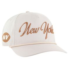 Add a classic touch to your New York Jets game-day look with this '47 Overhand Hitch Adjustable Hat. The '47 Hitch is a retro-inspired silhouette constructed with a pinched five-panel crown, giving it a unique look that stands out from the crowd. Constructed from garment-washed cotton for a worn-in feel, this hat provides both style and comfort, making it perfect for everyday wear. Light Grey Leggings, Shield Design, Custom Nikes, Custom Jerseys, 47 Brand, Grey Leggings, New York Jets, Adjustable Hat, Logo Embroidered