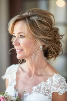 Mother Of The Bride Curly Hair Updos, Mother Of The Bride Hairstyles Short, Mother Of Bride Hairstyles Half Up, Mother Wedding Hair, Hairstyle For Mother Of The Bride, Updo Mother Of The Bride, Hairstyles For Mother Of The Bride, Mother Of Groom Hair, Mob Hair Styles