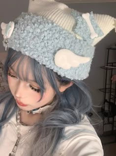 Cat Ears Cap, Style Soft Girl, Arte Dark, Cross Accessories, Unique Streetwear, Estilo Harajuku, Cat Ears Hat, Math Charts, Aesthetic Streetwear