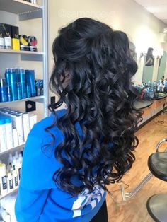 Black Hair Curls, Dark Black Hair, Black Hair Types, Event Hair, Hair Half Up Half Down, Occasion Hair, Pageant Hair, Black Curls, Half Up Half Down Hair Prom