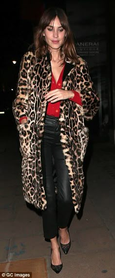 Leopard Print Coat Outfit, Print Coat Outfit, Alexa Chung Street Style, Cheetah Print Coat, Black Leather Trousers, Alexa Chung Style, Leopard Print Fashion, Animal Print Outfits