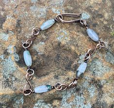 Dainty Moss Agate and Copper Link Bracelet. Wire Work Jewelry, Work Jewelry, Copper Bracelet, Moss Agate, Wire Jewelry, Link Bracelets, Wire Wrapped, Anklets, Agate