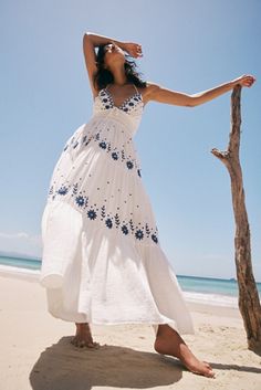 Real Love Embroidered Dress | Free People White Dress With Blue Embroidery, Embroidered Beach Dress, Italian Summer Dresses, Mediterranean Clothes, Lace Maxi Dresses, Embroidery Dress Boho, Greece Dress, Folklore Fashion, 21 Diner