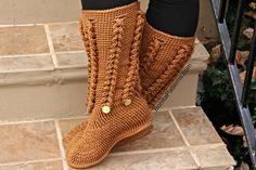 CROCHET PATTERN KnitLook Braid Stitch Long Boots by bonitapatterns, $4.50 Womens Crochet Boots, Free Crochet Boots Pattern, Braid Stitch, Crochet Shoe, Crocodile Stitch, Crochet Boots, Knit Projects, Crochet Socks, Slippers Shoes