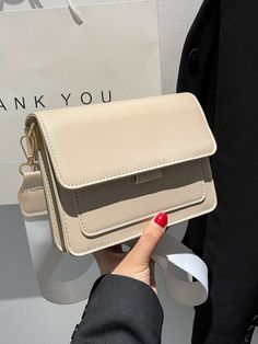 Kawaii Purse, Elegant Bags, Chic Leather, Foto Ideas Instagram, Word Wrap, Black Cross Body Bag