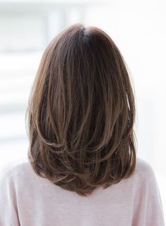 Layered Bob Hairstyles, Shoulder Length Hair Cuts, Haircuts For Medium Hair, Haircuts Straight Hair, Penteado Cabelo Curto, Haircut For Thick Hair, Medium Hair Cuts, Shoulder Length Hair, Medium Length Hair Cuts