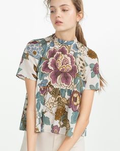 Zara shirt ss16 Retro Tops, Floral Peplum, Zara Shirt, 2016 Fashion, Outfits Casuales, Zara Women